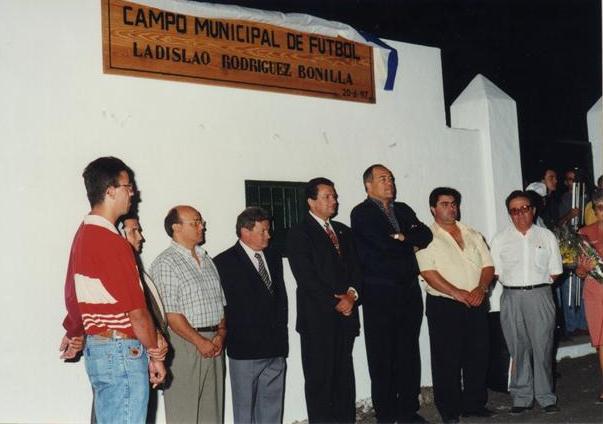 INAUGURACION  CAMPO  MUNICIPAL  LADISLAO  RODRIGUEZ  20-06-1997 (2).jpg